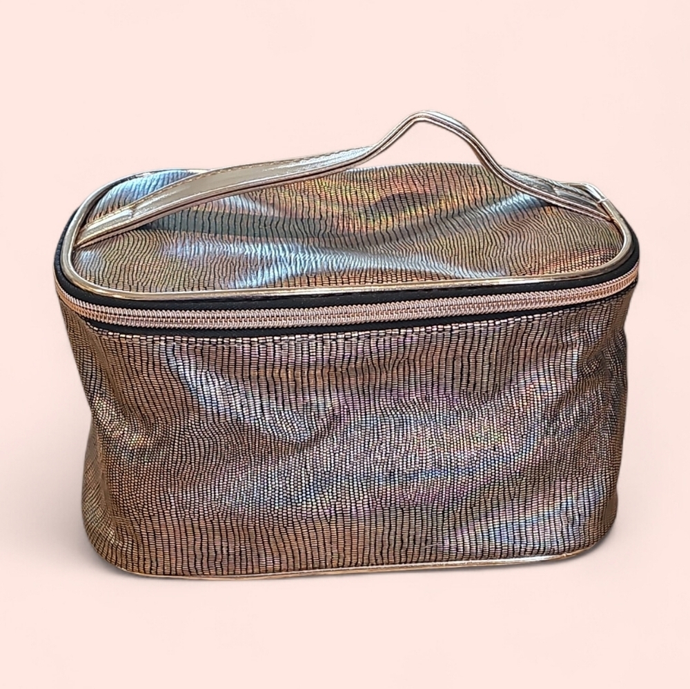 🟠4 for $25🟠 BOXY CHARM COSMETIC/TOILETRIES BAG